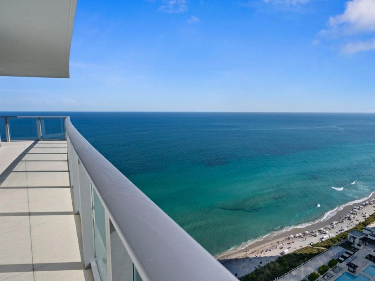 Hide Beach Residences 好莱坞 外观 照片